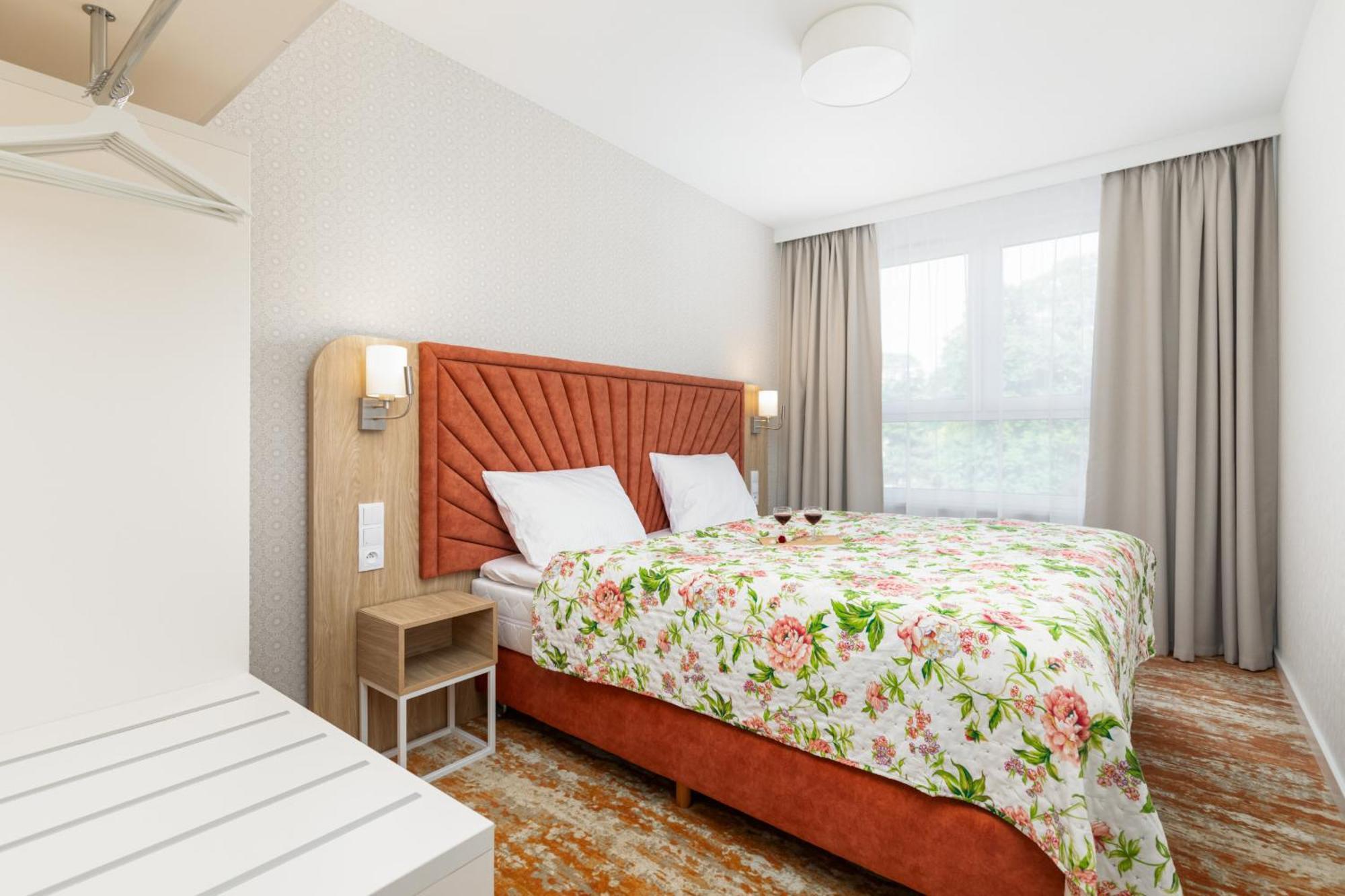 Sun & Beach Apartments Bel Mare With Parking By Noclegi Renters 米兹多洛杰 外观 照片
