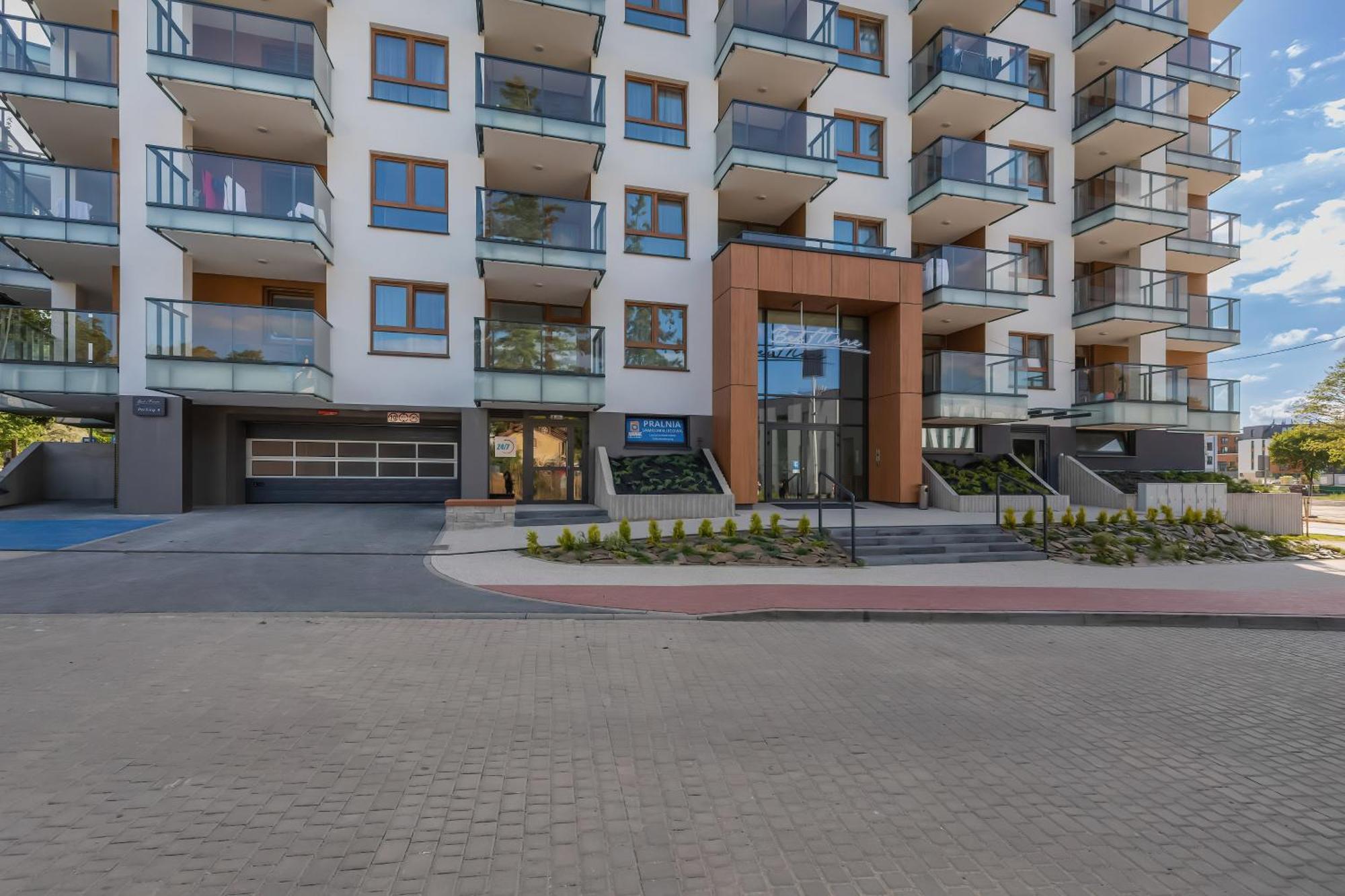Sun & Beach Apartments Bel Mare With Parking By Noclegi Renters 米兹多洛杰 外观 照片