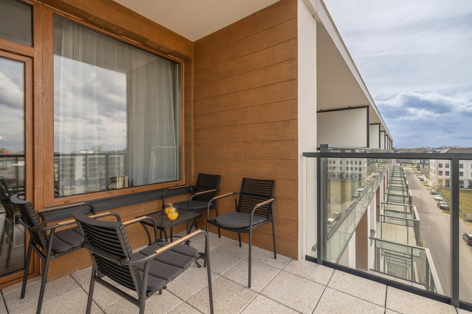 Sun & Beach Apartments Bel Mare With Parking By Noclegi Renters 米兹多洛杰 外观 照片