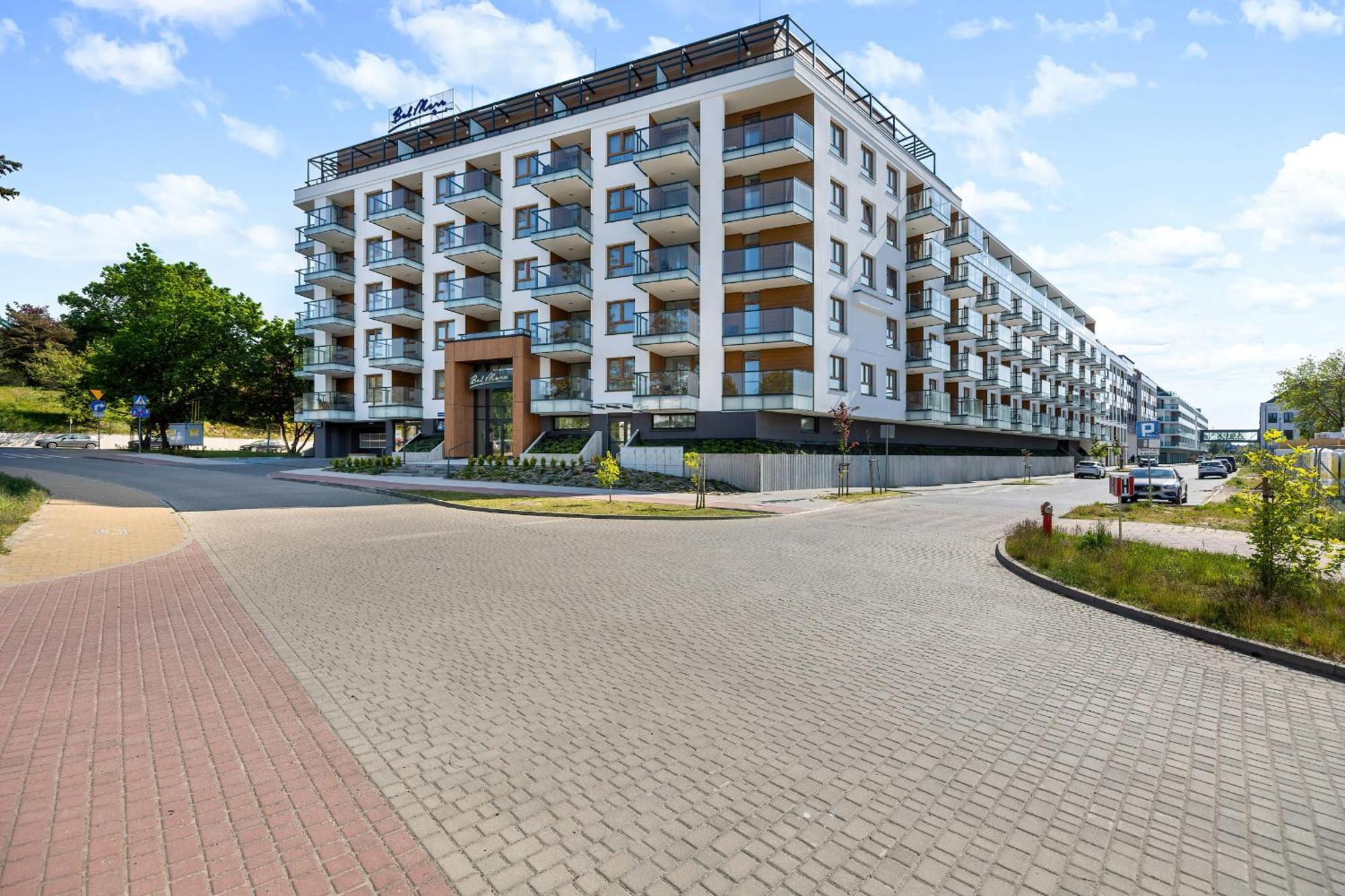 Sun & Beach Apartments Bel Mare With Parking By Noclegi Renters 米兹多洛杰 外观 照片